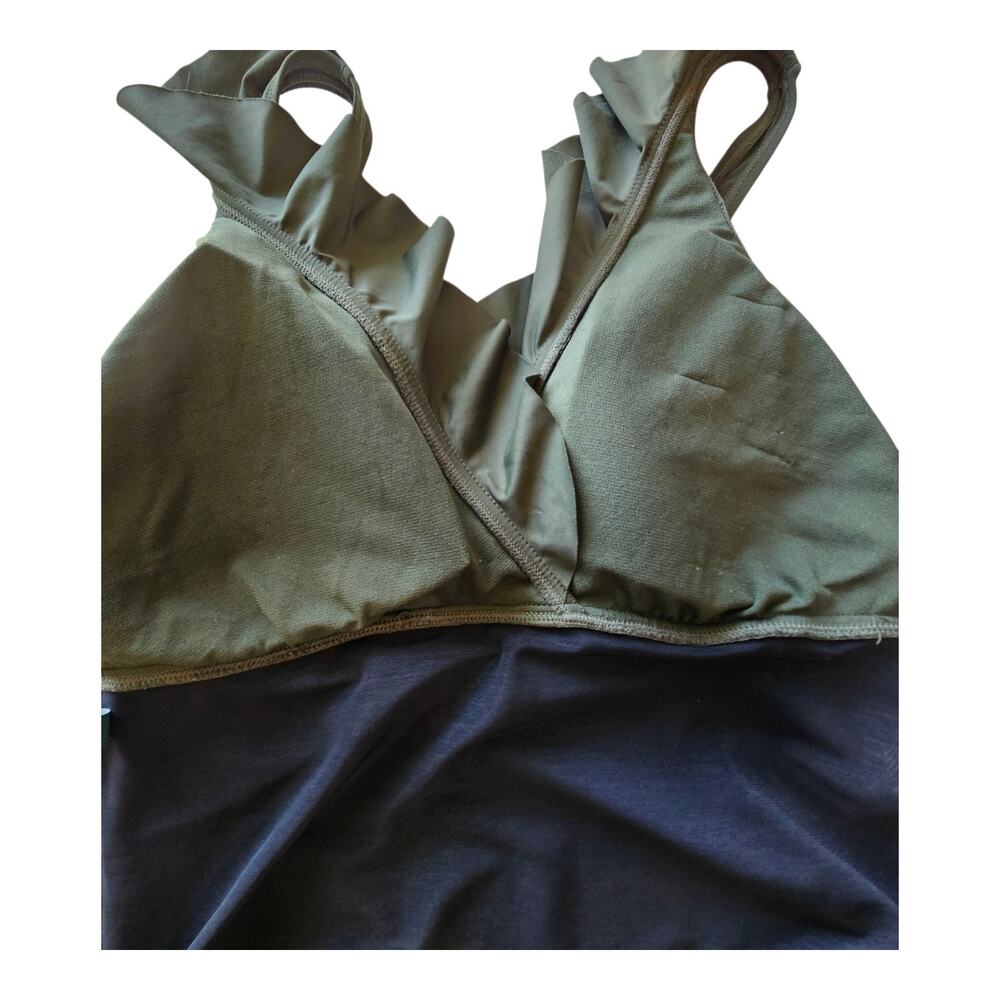 LAUREN RALPH LAUREN Women's 16 Ruffle Surplice Swimsuit 1 Piece Olive Ruched - Picture 7 of 8